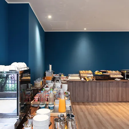 酒店 日瓦酒店 4*