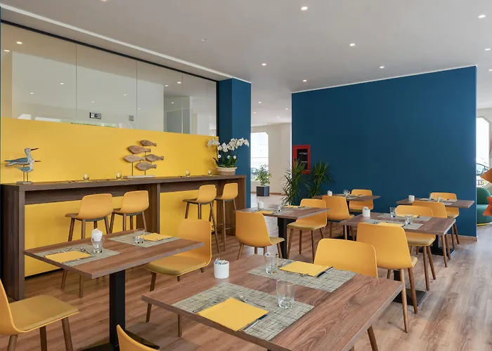 Hotel Riva 4*