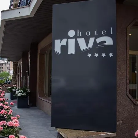 ホテル Riva 4*