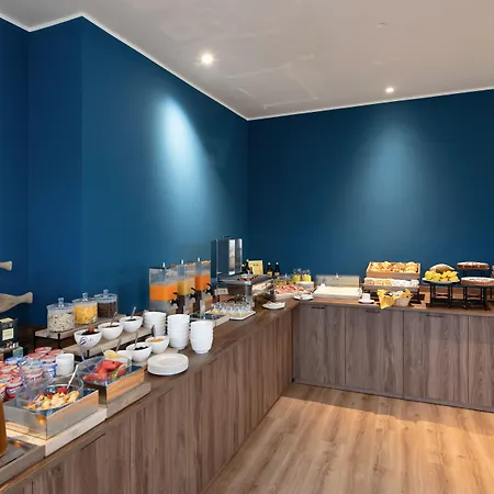 Riva Ξενοδοχείο