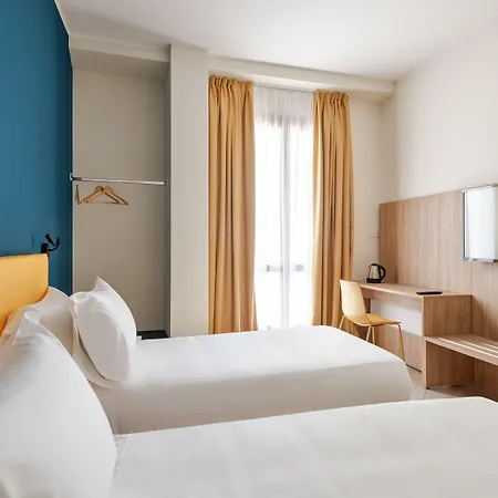 Riva Ξενοδοχείο 4*